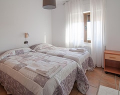 Toàn bộ căn nhà/căn hộ 2 Bedroom Accommodation In Saucelle (Saucelle, Tây Ban Nha)