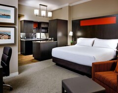 Khách sạn One King West Hotel & Residence (Toronto, Canada)