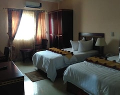 Khách sạn Obaas Golden Plaza (Accra, Ghana)