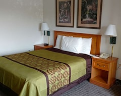 Hotel America’S Best Inn - Annandale (Annandale, USA)