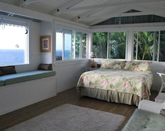 Hele huset/lejligheden Romantic Hana Hideaway, Big Ocean Views, Old Hawaii Charm (Hana, USA)