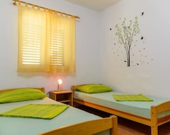Hotel Apartment In Okrug Gornji With Sea View, Air Conditioning, Wifi, Washing Machine 5049-2 (Okrug Gornji, Hrvatska)