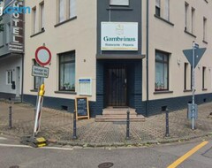 Khách sạn Hotel Gambrinus (Dillingen, Đức)
