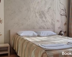 Hotel Готельно-Ресторанний Комплекс Три Бобри (Wolodymyr-Wolynskyj, Ukraine)