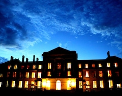 Cijela kuća/apartman Chateau De Courtomer: The Elegance Of A Chateau With The Heart Of A Home (Courtomer, Francuska)