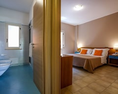 Lejlighedshotel Hotel Villaggio Old River (Ricadi, Italien)