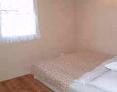Tüm Ev/Apart Daire 2 Bedroom Accommodation In Jaroslawiec (Miroslawiec, Polonya)