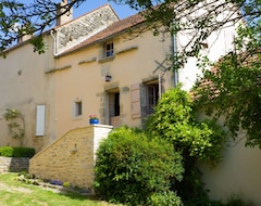 Cijela kuća/apartman A Quiet And Comfortable House In A Burgundys Medieval Village (Flavigny-sur-Ozerain, Francuska)