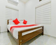 Hotel OYO 16844 Adams Cottage (Kochi, Indija)