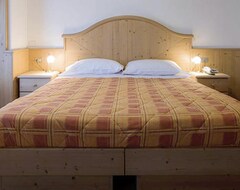 Hotelli Cima Dodici (Vigo di Fassa, Italia)
