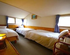 Bed & Breakfast Moorea Lodge Niseko (Kutchan, Japan)