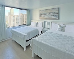 Hele huset/lejligheden New! Waikiki Penthouse With Ocean Views (Honolulu, USA)