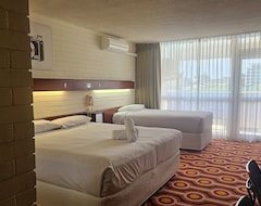 Khách sạn Indian Ocean Hotel (Perth, Úc)