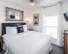 Hotelli Queen Vic Guest House (Provincetown, Amerikan Yhdysvallat)