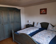 Hotel Modern And Cosy Holiday Flat On The Freiburger Mountain At Schauinsland (Oberried, Tyskland)