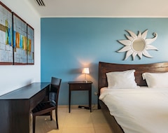 Khách sạn Strand Luxury Condominiums (Willemstad, Curacao)