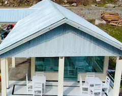 Valhalla Resort Kumrat (Chitral, Paquistán)