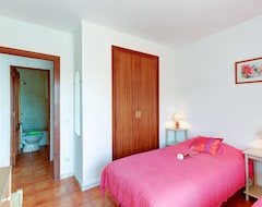 Casa/apartamento entero Apartment With 2 Rooms With Terrace Overlooking The Sea 280m From The Beach. (Roses, España)
