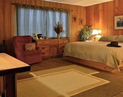 Hotel Sundance Guest Ranch (Ashcroft, Canadá)