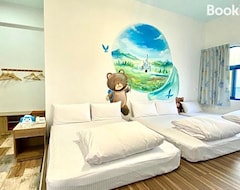 Moon Bay Coastal Hotel (Xincheng Township, Tayvan)