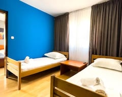 Hotel Grand - Premium Rooms & Apartments (Selce, Hrvatska)