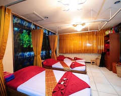 Khách sạn Nice Palace Hotel (Bangkok, Thái Lan)