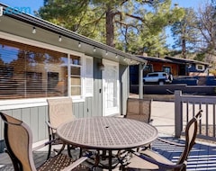 Hele huset/lejligheden Williams Cottage With Furnished Patios Near Route 66 (Williams, USA)