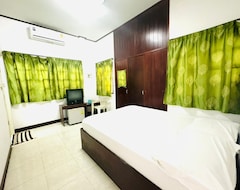Khách sạn Oyo 75484 My Home Guesthouse (Chonburi, Thái Lan)