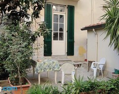 Toàn bộ căn nhà/căn hộ Discover Donatello - Vasco (Florence, Ý)