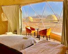 Khách sạn Wadi Rum Ziyad Camp (Wadi Rum, Jordan)