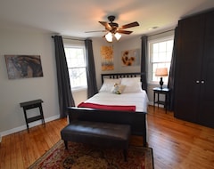 Casa/apartamento entero Furnished Turnkey Monthly Rental In Downtown Historic Norcross (Norcross, EE. UU.)