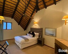 Toàn bộ căn nhà/căn hộ Private Villa With Private Pool - Kruger Park Lodge (Hazyview, Nam Phi)