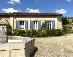 Cijela kuća/apartman Cottage 30 Minutes From Bordeaux, In A Wooded Park And Swimming Pool (Civrac-de-Blaye, Francuska)