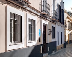 Otel Apartamentos Las Cruces (Seville, İspanya)
