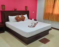 Resort Lanta Arrow House (Koh Lanta City, Thái Lan)