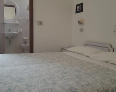 Hotel Pensione Elena (Misano Adriatico, Italien)