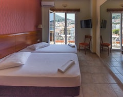 Samos City Hotel (Vathi - Samos Town, Yunanistan)