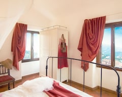 Cijela kuća/apartman Natural Stone House With A Fantastic Panoramic View And Wifi-Internet (Podenzana, Italija)