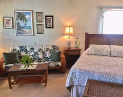 Koko talo/asunto Kailua Beachside Studio - Tropical Breeze (Kailua, Amerikan Yhdysvallat)