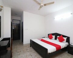 Hotel OYO 26825 Corbett Inn (Hyderabad, India)