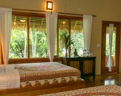 Hotel Copa De Arbol Beach & Rainforest Resort (Puerto Cortés, Kostarika)