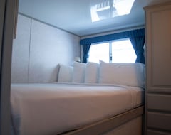 Koko talo/asunto Blue Getaway Lux Houseboat On Lake Powell (Page, Amerikan Yhdysvallat)