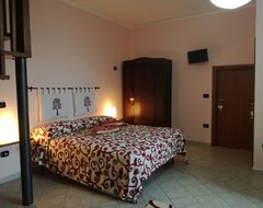 Bed & Breakfast Nirvana Bed and Breakfast Experience (Noepoli, Italija)
