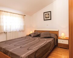 Toàn bộ căn nhà/căn hộ 2 Bedroom Accommodation In Labin (Belica, Croatia)