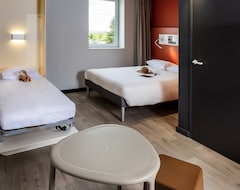 Hotel ibis Budget Cognac (Šatobernar, Francuska)