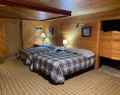 Casa/apartamento entero Rustic Hunt Club Lodge In The Heart Of Minnesota Lakes Country.. (Ashby, EE. UU.)