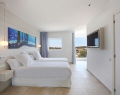 Hotel Iberostar Selection Santa Eulalia Adults-Only Ibiza (Santa Eulalia del Rio, Španjolska)