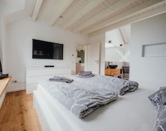 Entire House / Apartment Stadt-land-scheune - Landloft Im Dachgeschoss (Brunswick, Germany)