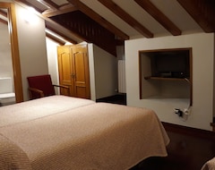 Khách sạn Hotel  Aragüells (Benasque, Tây Ban Nha)