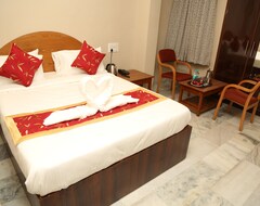Khách sạn Soundarya Hotel (Bengaluru, Ấn Độ)